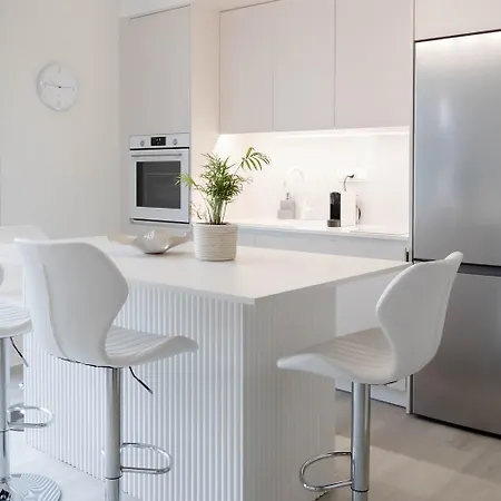 Brand New Spotless 1Br 5 Min Walk To Center Garden Balcony Ehomes Greece Daire