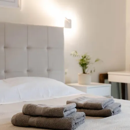 Brand New Spotless 1Br 5 Min Walk To Center Garden Balcony Ehomes Greece Appartement Kalamáta