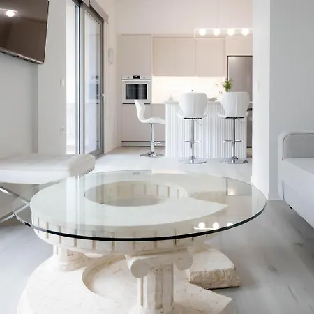 Appartement Brand New Spotless 1Br 5 Min Walk To Center Garden Balcony Ehomes Greece