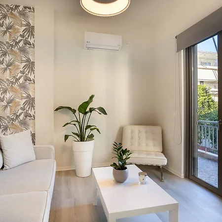 A Homes Greece - Balcony Apartment Kalamata
