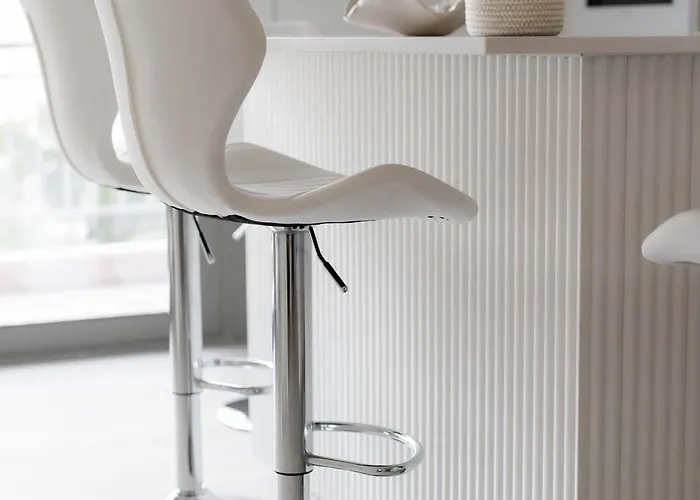 Modern 1Br Apartment Sunny Balcony 10Min Walk To Kalamata Center Διαμέρισμα *