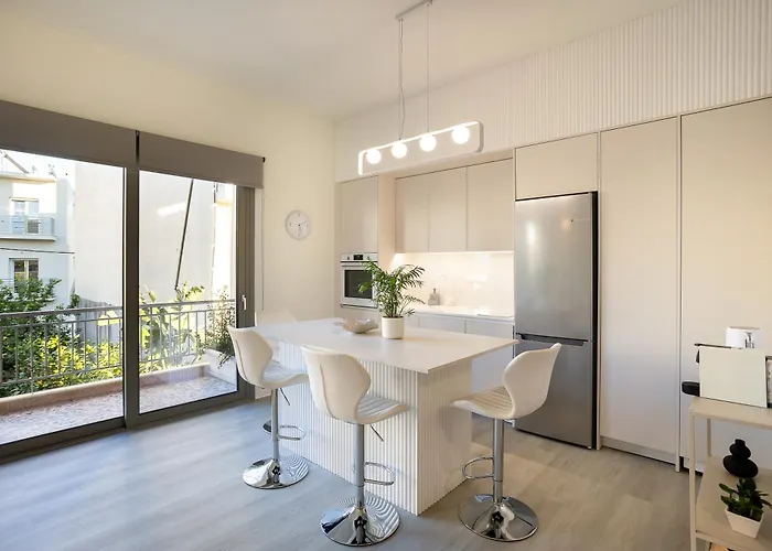 Apartment A Cozy Modern With Sunny Balcony Near Center Kalamata