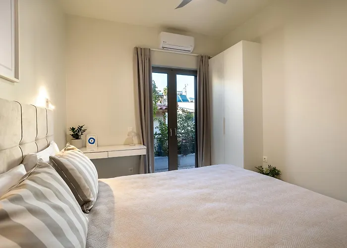 Apartment A Cozy Modern With Sunny Balcony Near Center Kalamata