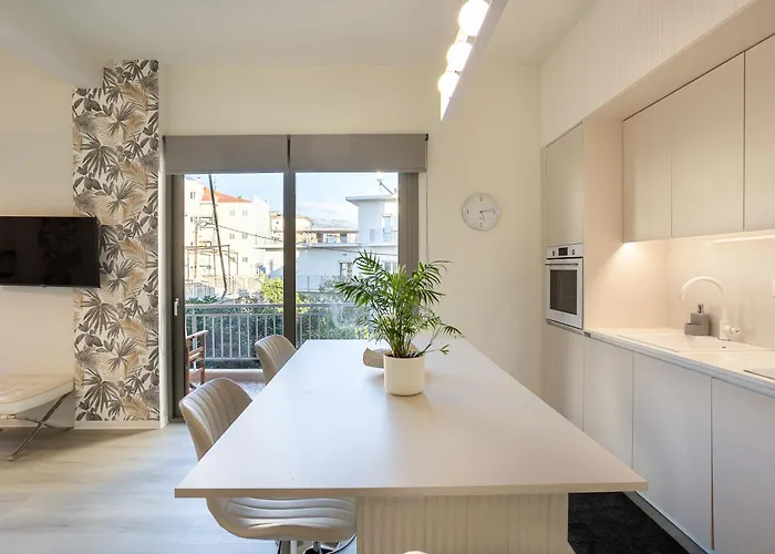 Apartment A Cozy Modern With Sunny Balcony Near Center Kalamata