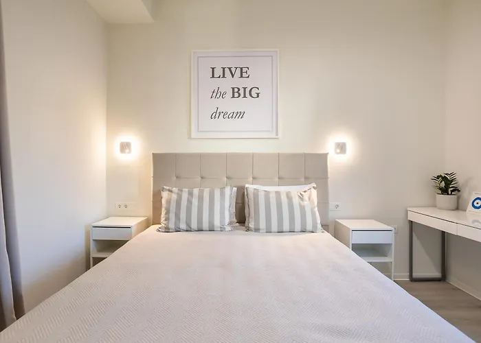 Apartment A Cozy Modern With Sunny Balcony Near Center Kalamata